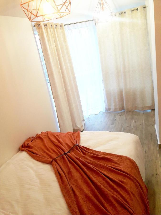 Light Apartment Center City Кишинёв Экстерьер фото